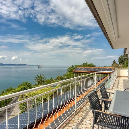 Debeli Rtic Apartments Ankaran Exterior foto