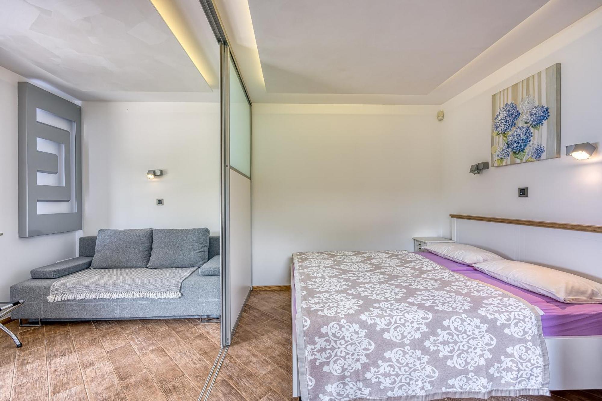 Debeli Rtic Apartments Ankaran Exterior foto